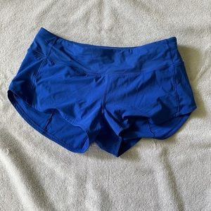 Lululemon Speed Up Shorts 2.5, size 6, blue.